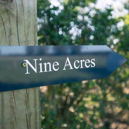 Отель Nine Acres, Peaceful Брэклей Экстерьер фото